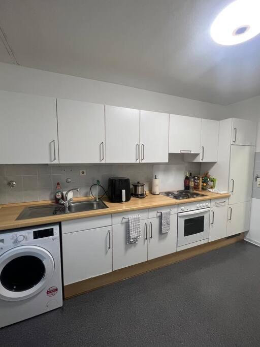 Modernes Apartment Mit 75Qm Mit Balkon & Aussicht Aquisgrano Exterior foto